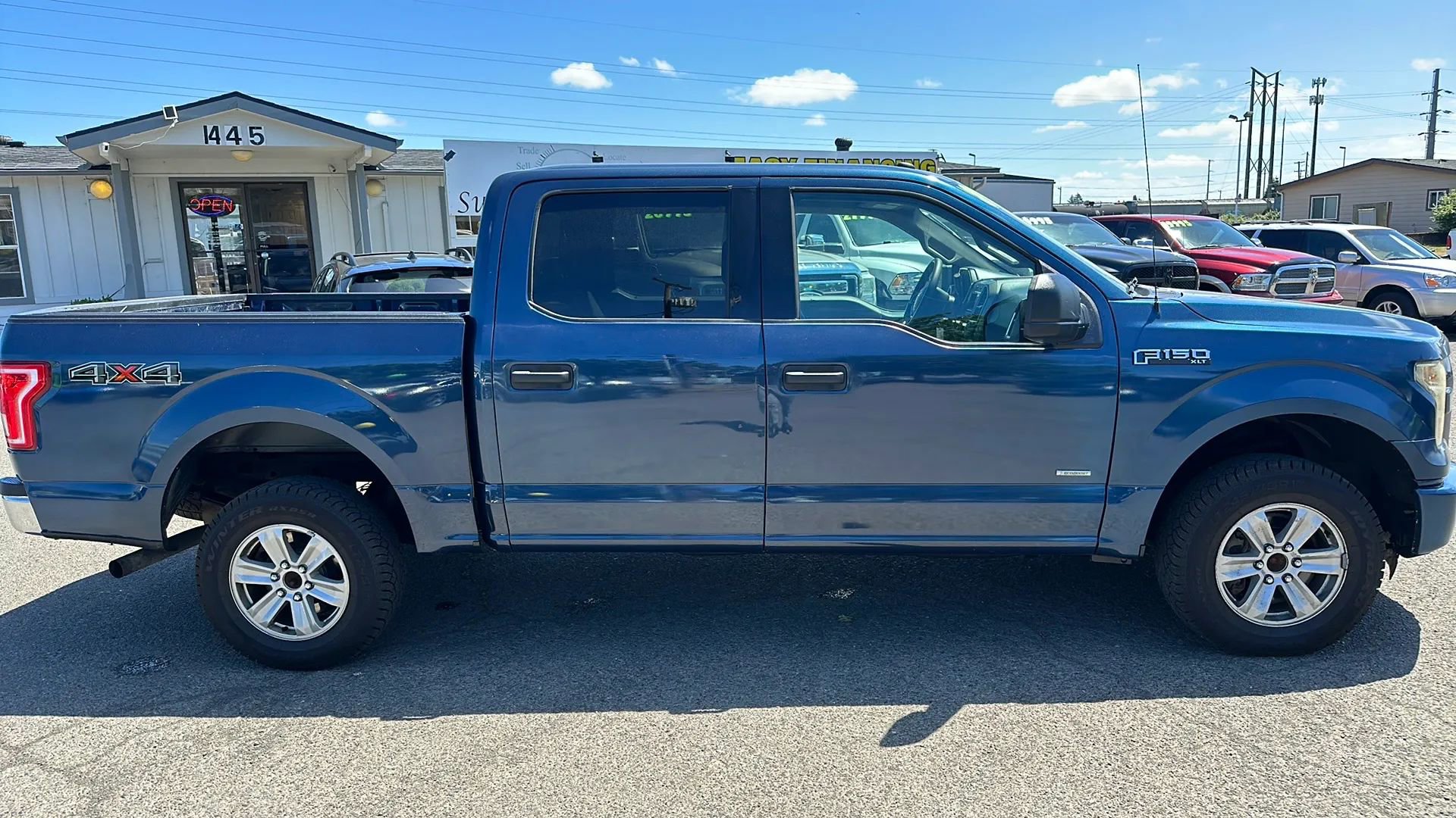 Used 2017 Ford F150 XLT image 1