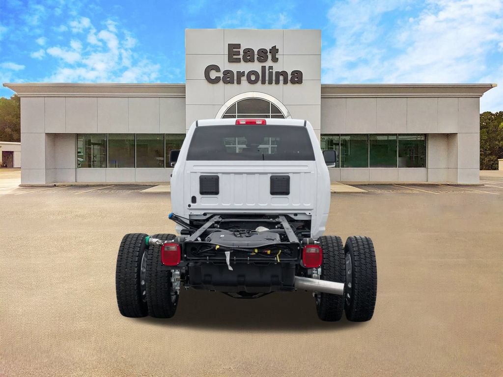 New 2026 RAM 4500 Tradesman w/ Chrome Appearance Group AWD/4WD image 4