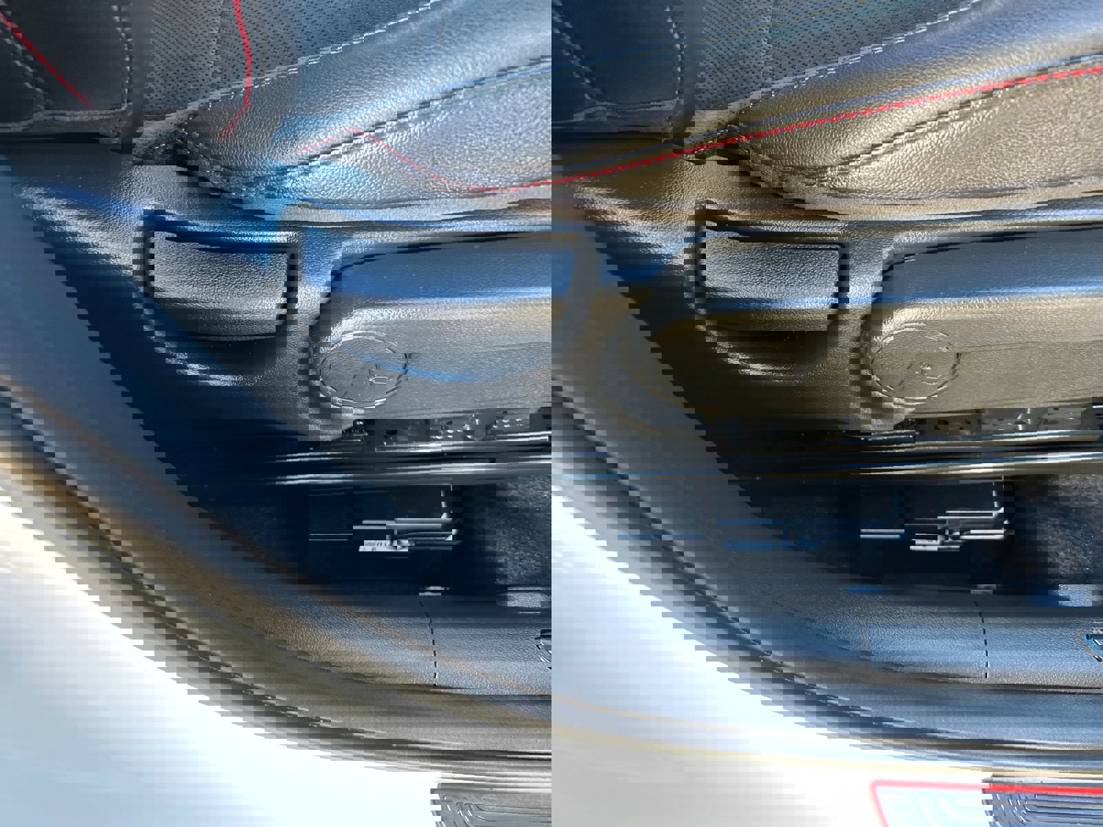 Used 2024 Hyundai Kona N Line image 32