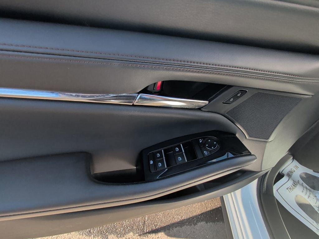 Used 2019 MAZDA MAZDA3 AWD Sedan w/ Select Package image 10
