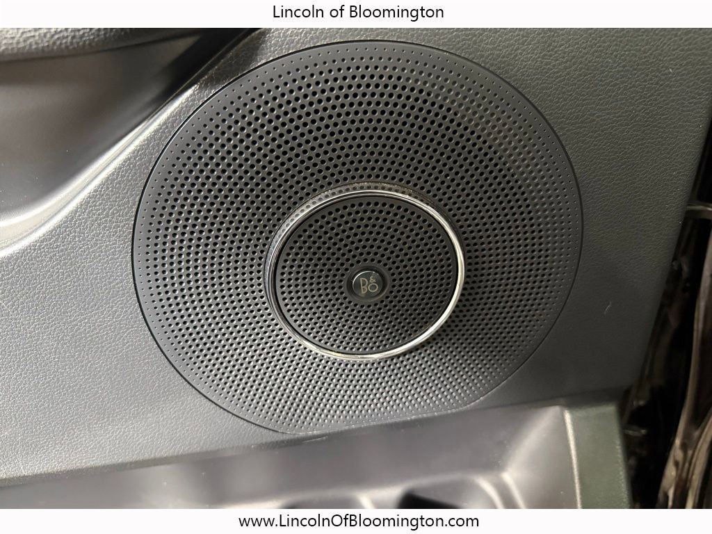 Used 2022 Ford Expedition Max Limited image 22