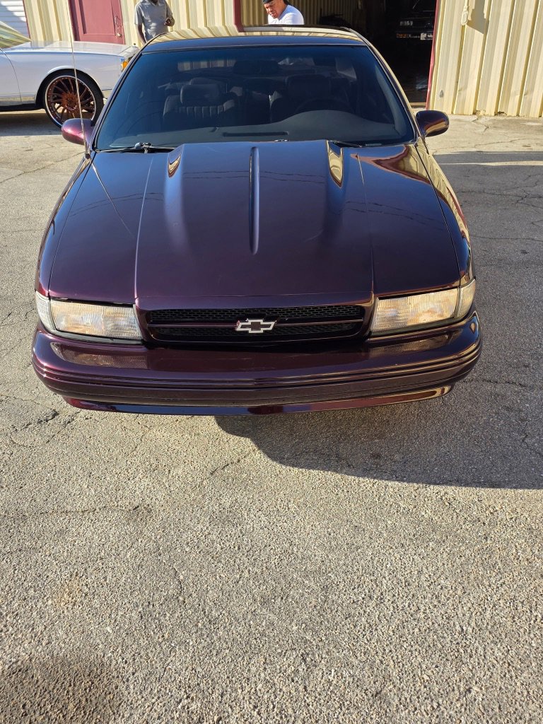 Used 1996 Chevrolet Impala SS image 5