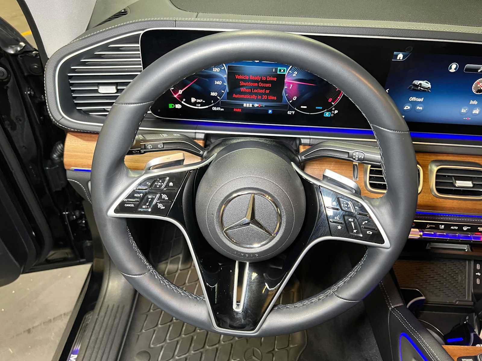 Used 2025 Mercedes-Benz GLE 350 4MATIC image 29