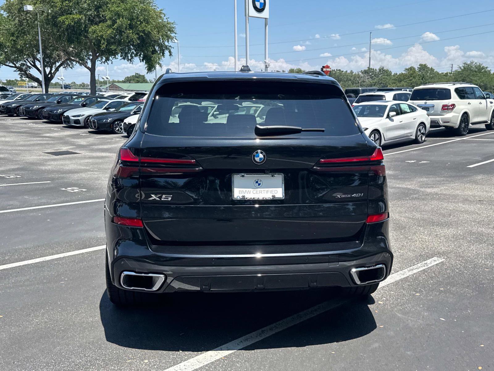 Certified 2025 BMW X5 xDrive40i w/ M Sport Package image 5