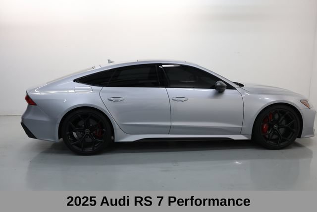 Used 2025 Audi RS 7 Performance AWD/4WD image 4