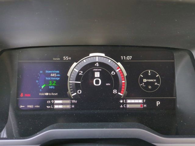 New 2026 Toyota Tundra Limited AWD/4WD image 10