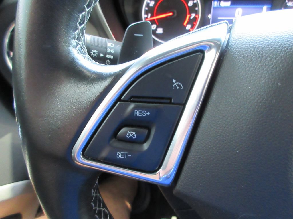 Certified 2023 Chevrolet Camaro LT RWD image 16