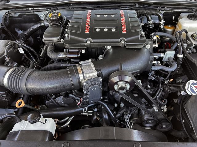 Used 2017 Toyota Tacoma TRD Sport image 31