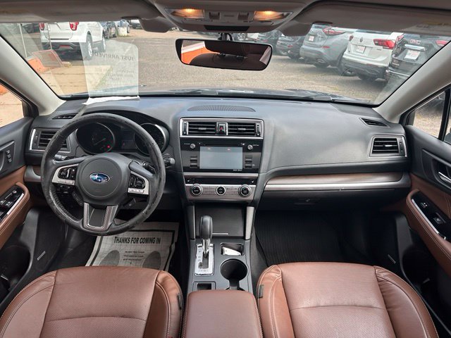 Used 2017 Subaru Outback 2.5i Touring w/ Popular Package #5A AWD/4WD image 16