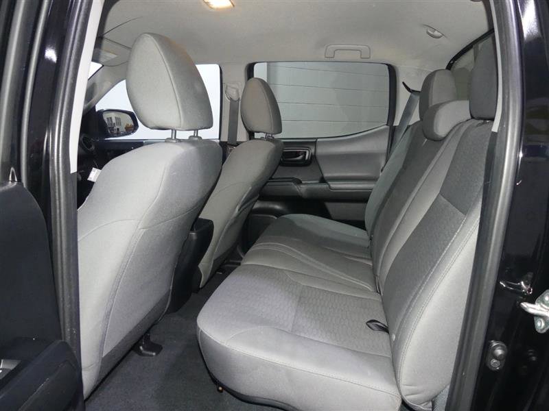 Used 2017 Toyota Tacoma SR image 24