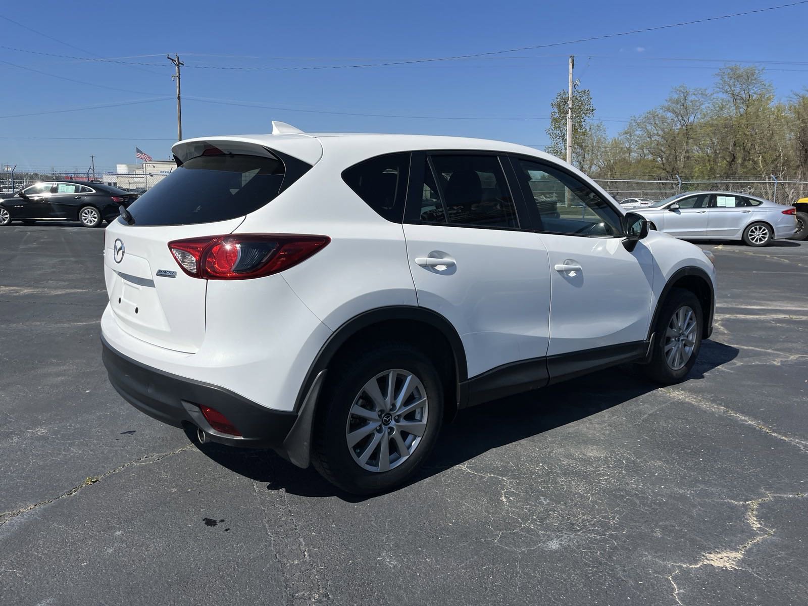 Used 2016 MAZDA CX-5 Touring image 4