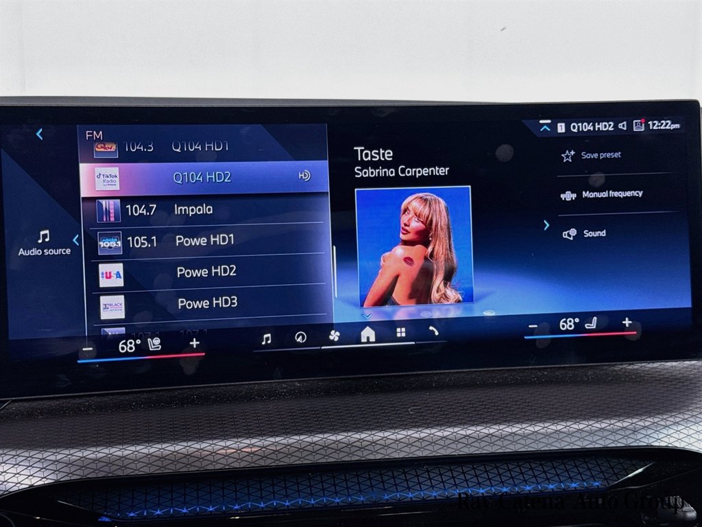 Used 2026 BMW 430i xDrive w/ M Sport Package AWD/4WD image 15