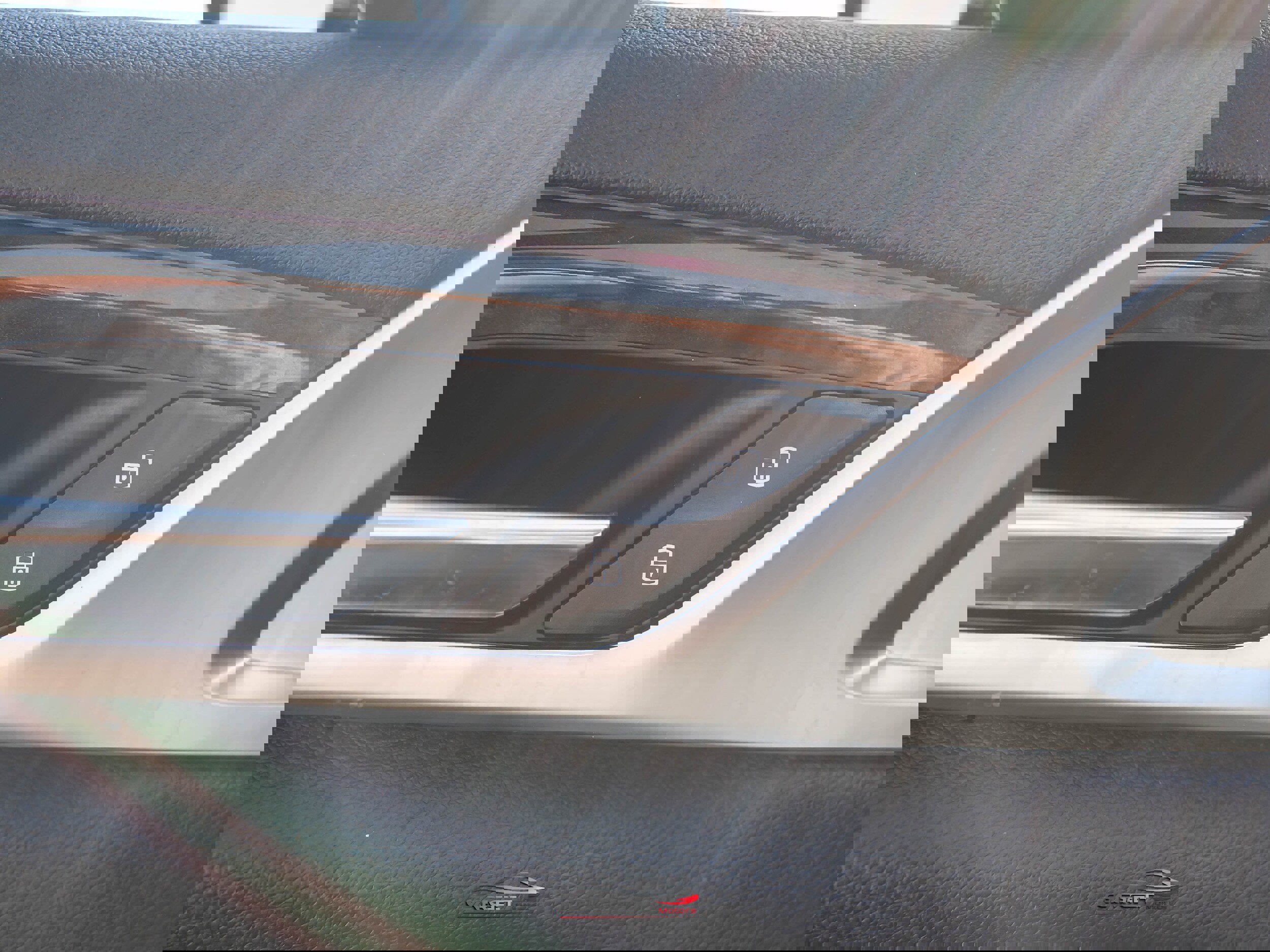 Used 2019 BMW 540i w/ M Sport Package image 42