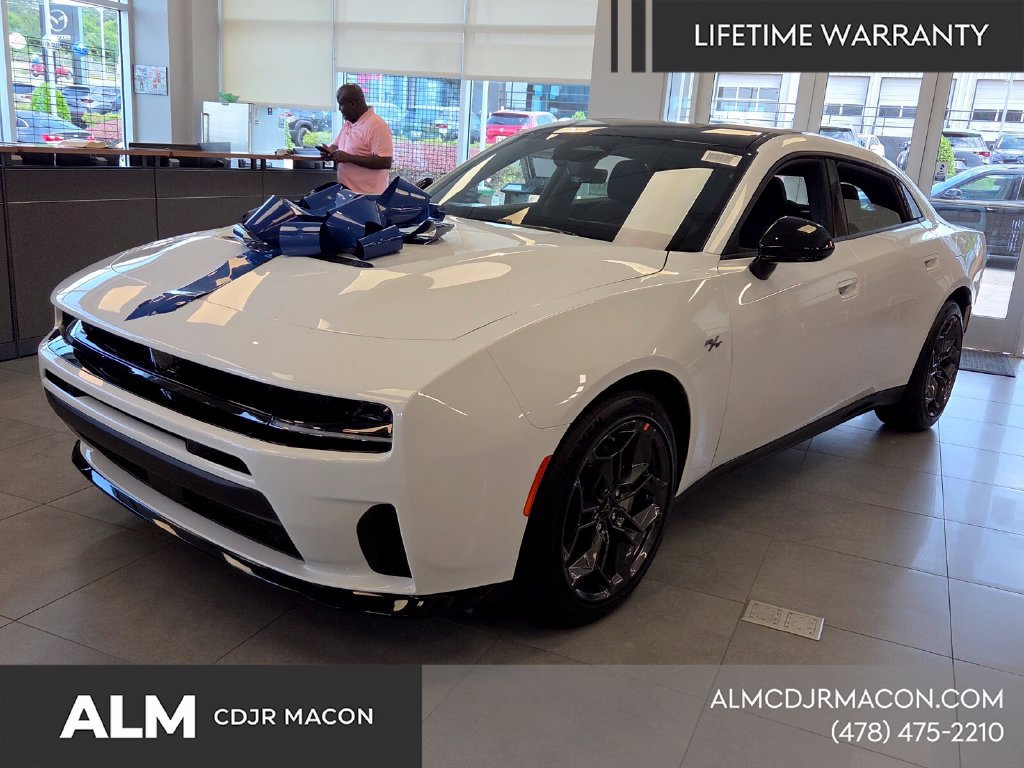 New 2026 Dodge Charger R/T w/ Blacktop Package AWD/4WD image 4