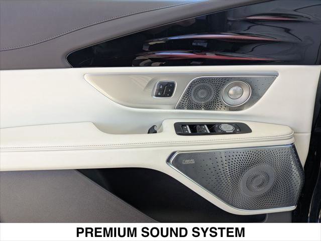 Used 2024 Lincoln Nautilus Black Label w/ Jet Appearance Package (87T) image 11