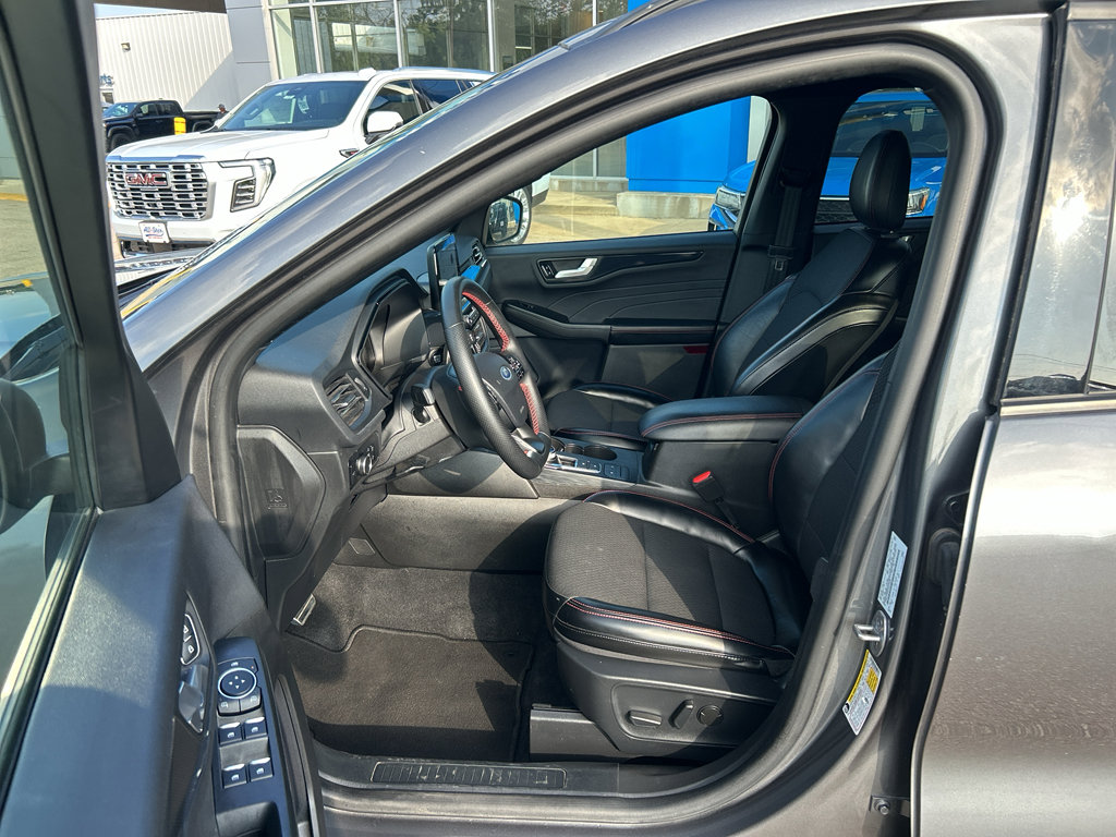 Used 2024 Ford Escape ST-Line FWD image 10