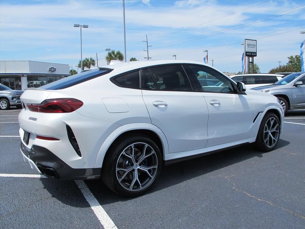 Used 2022 BMW X6 M50i w/ Executive Package AWD/4WD image 3