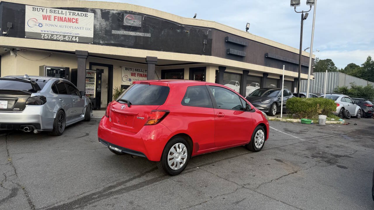 Used 2015 Toyota Yaris L FWD image 11