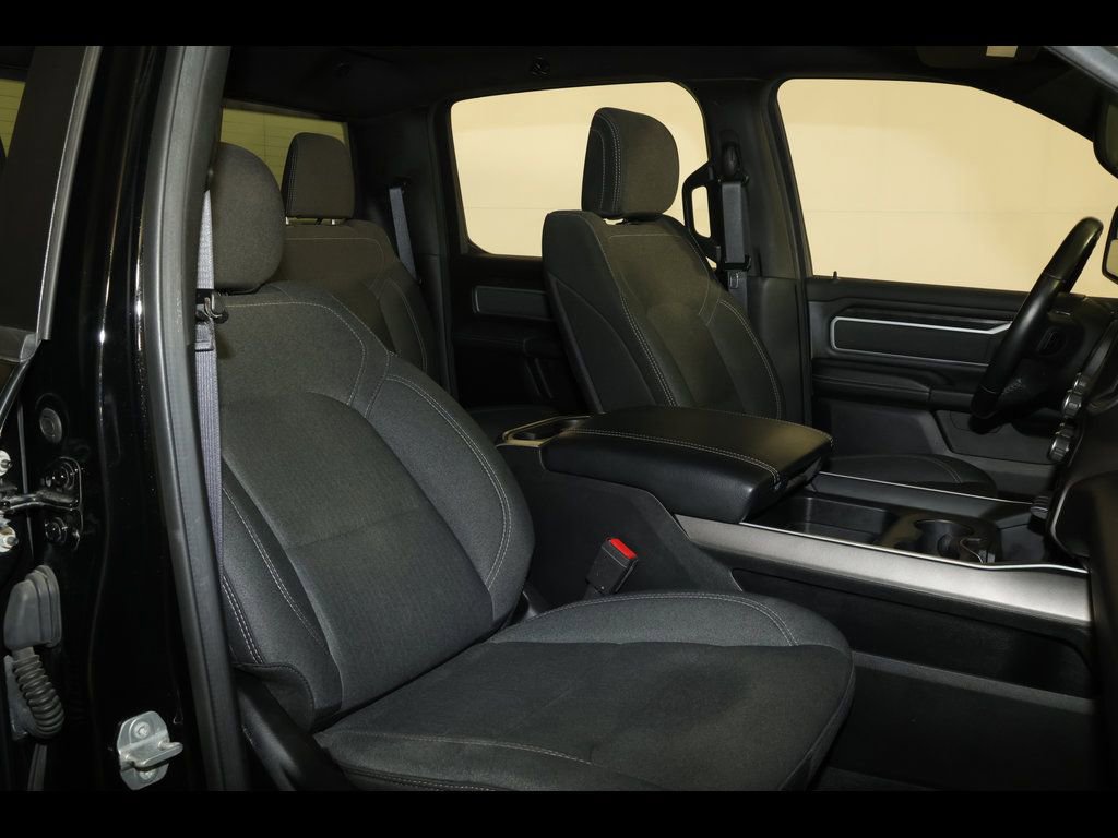 Used 2020 RAM 1500 Big Horn AWD/4WD image 30