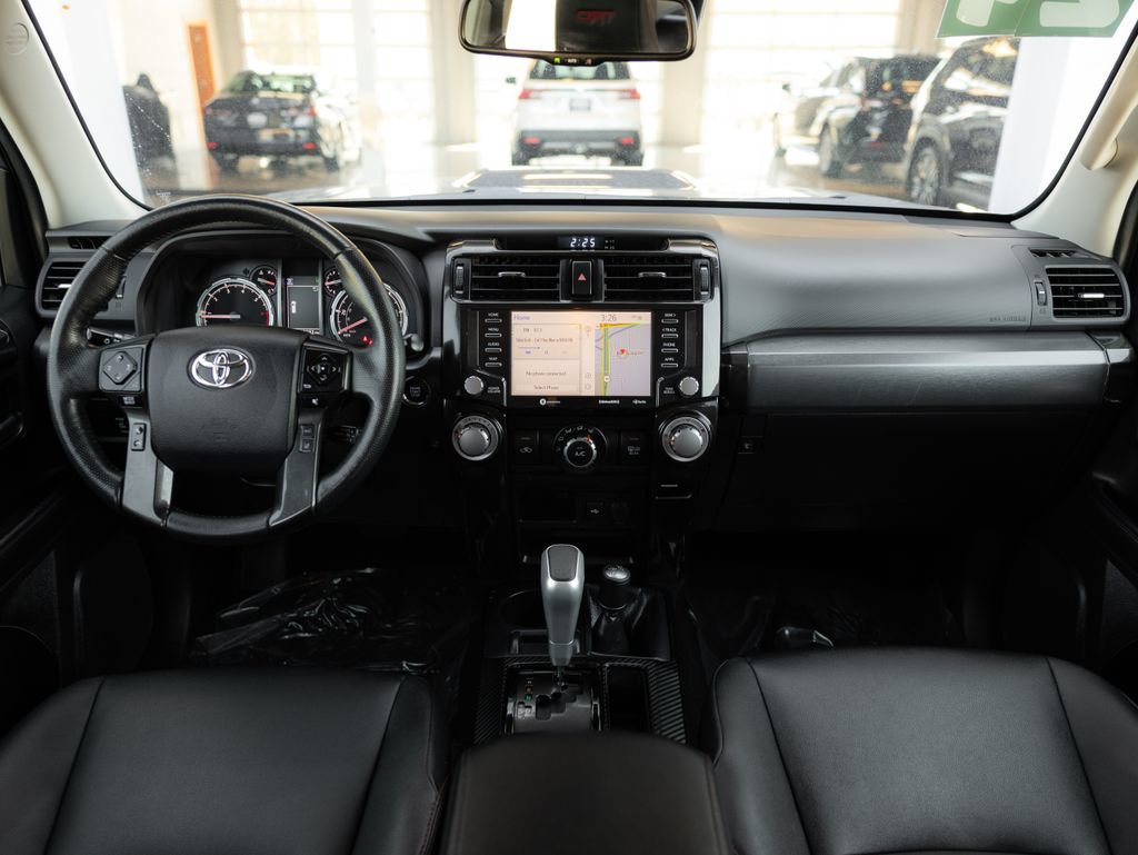 Used 2024 Toyota 4Runner TRD Off-Road Premium AWD/4WD image 18
