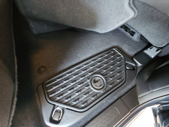 New 2026 RAM 1500 4x4 Crew Cab image 18