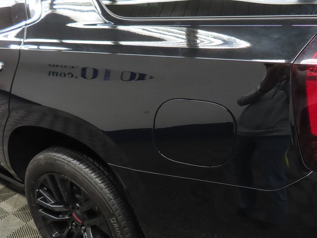 Used 2025 GMC Yukon Denali Ultimate image 54