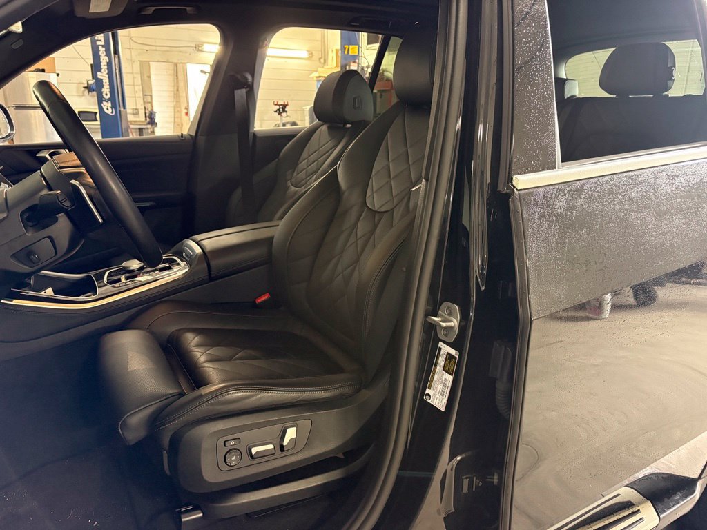 Used 2026 BMW X5 sDrive40i RWD image 9