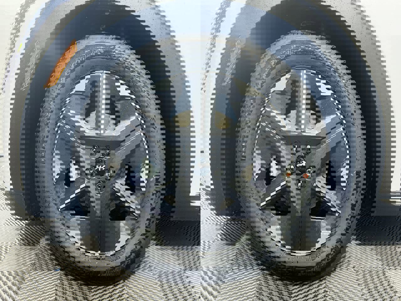 New 2025 Kia EV6 Wind image 13