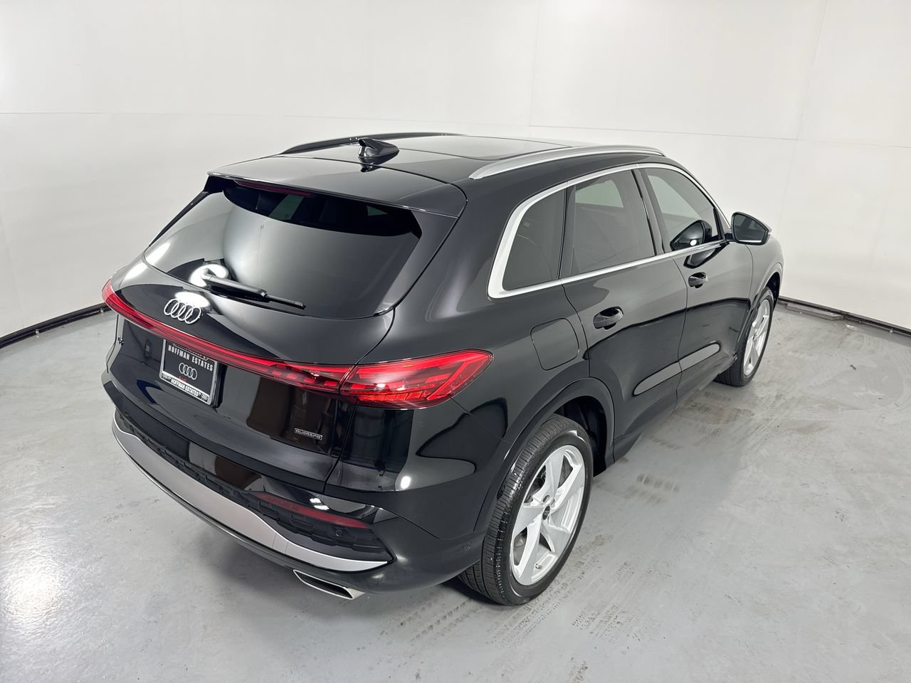 Used 2025 Audi Q5 Premium Plus w/ Premium Plus AWD/4WD image 7