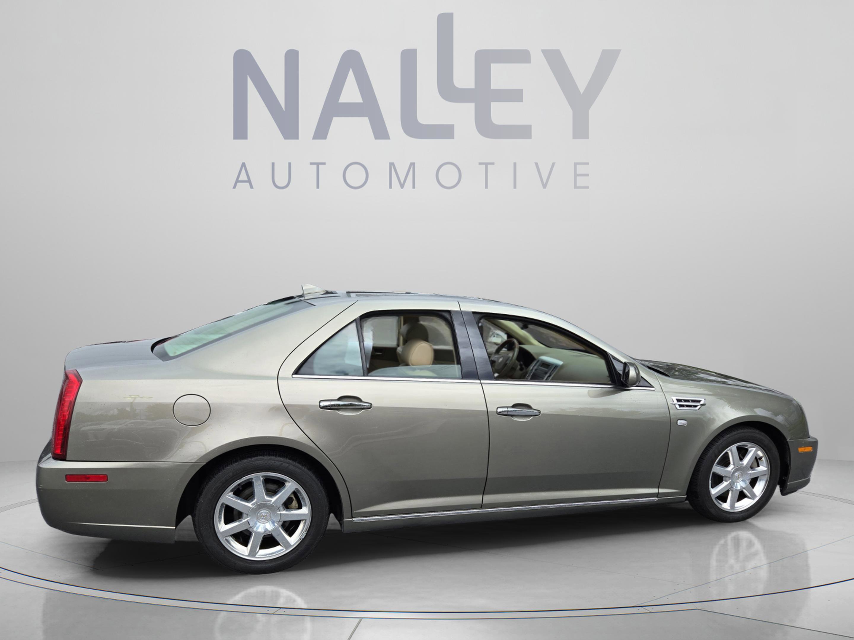 Used 2010 Cadillac STS RWD image 6