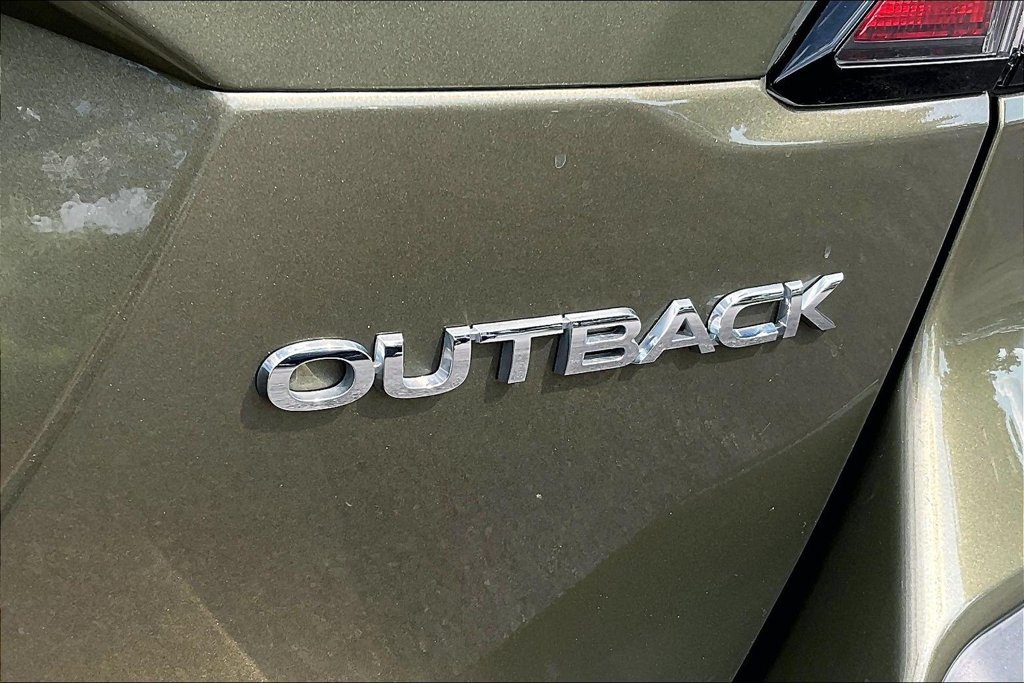 Certified 2024 Subaru Outback Premium AWD/4WD image 8