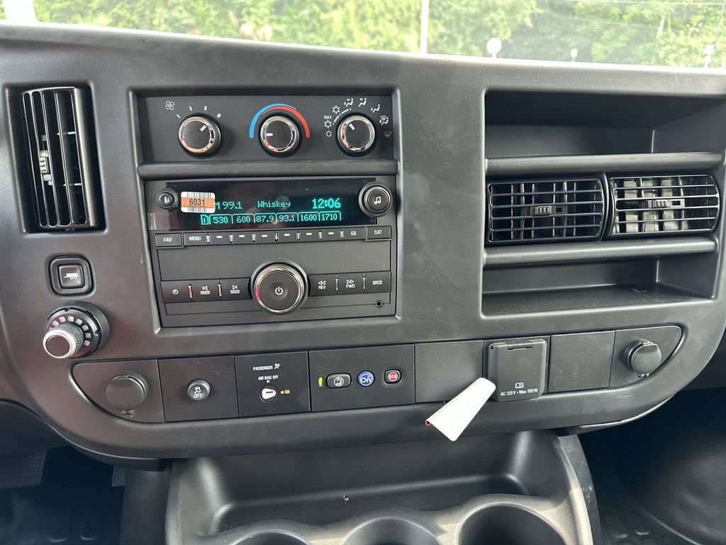 New 2025 Chevrolet Express 3500 w/ Power Convenience Package image 22