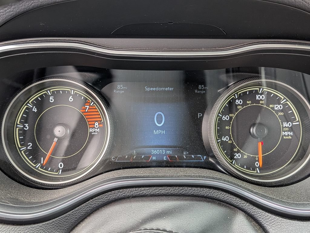 Used 2022 Jeep Cherokee Latitude Lux AWD/4WD image 14