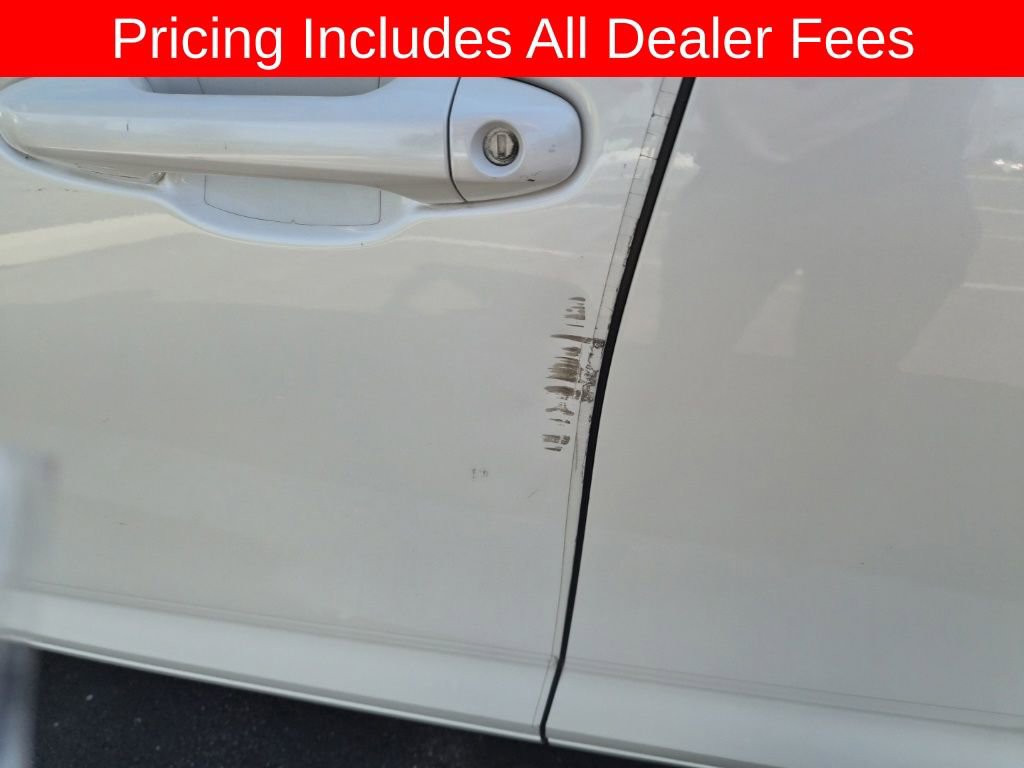 Used 2015 Toyota Highlander XLE FWD image 15