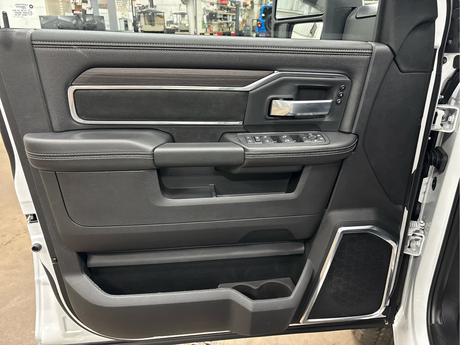 New 2026 RAM 2500 Laramie image 9