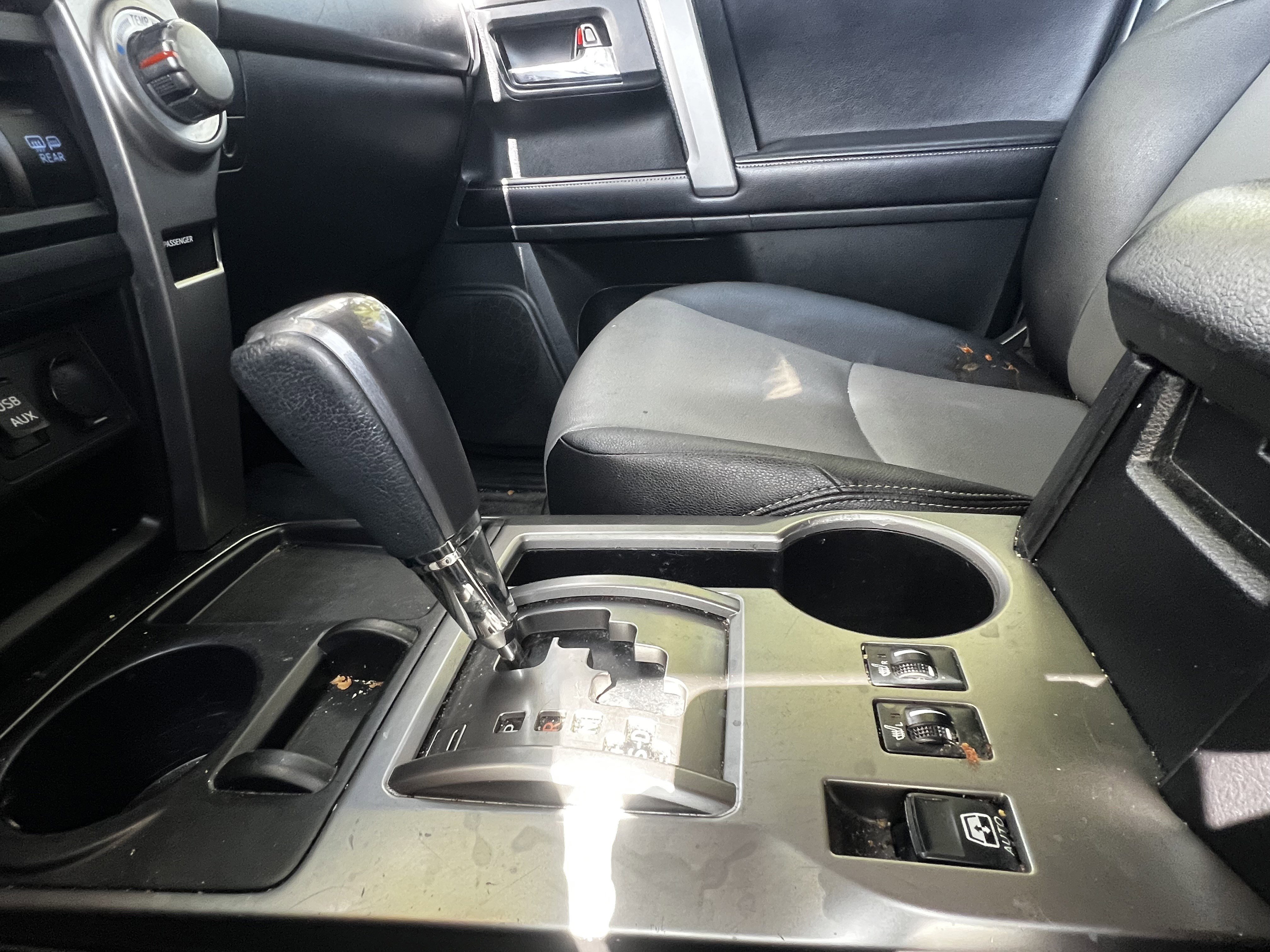 Used 2016 Toyota 4Runner SR5 Premium RWD image 28