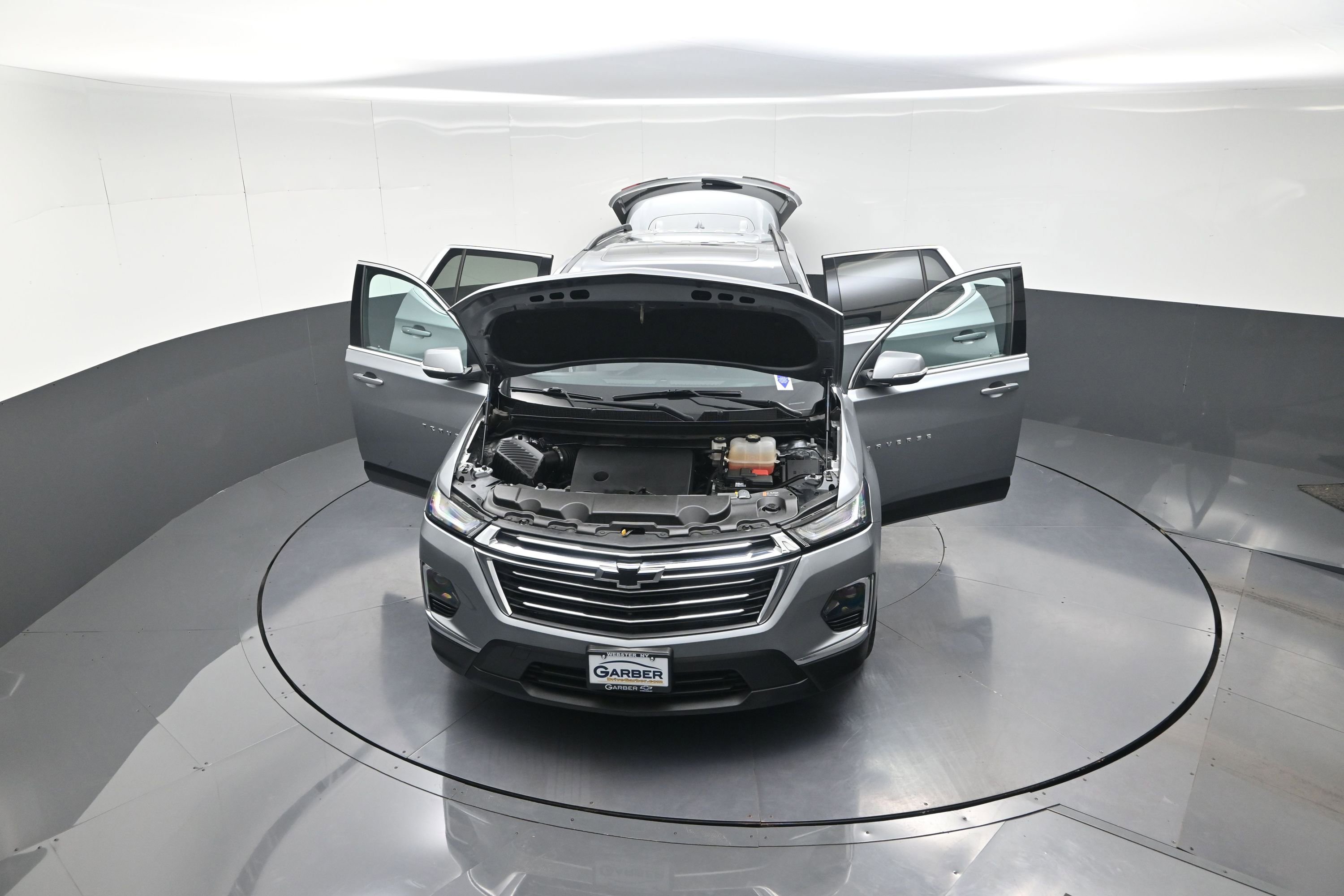 Used 2023 Chevrolet Traverse LT w/ LT Premium Package image 12