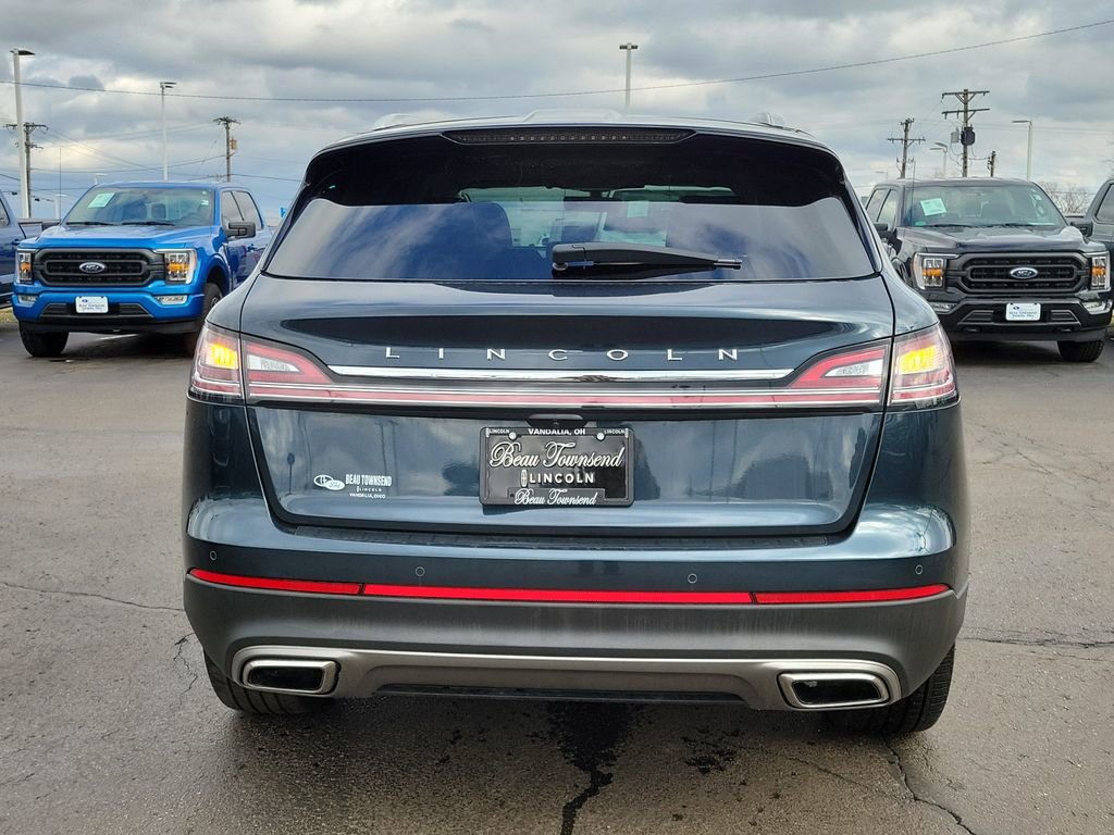 Certified 2023 Lincoln Nautilus Reserve w/ Equipment Group 202A image 5