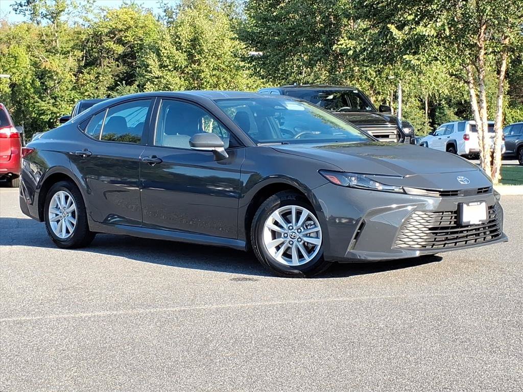 New 2025 Toyota Camry LE FWD image 2