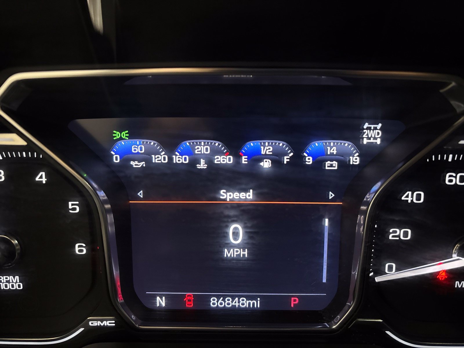 Used 2021 GMC Yukon SLT AWD/4WD image 17