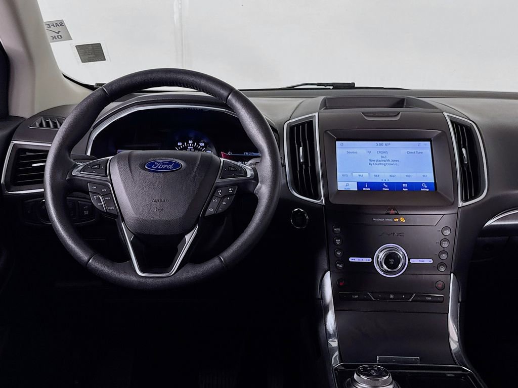 Used 2020 Ford Edge Titanium w/ Cargo Accessory Package FWD image 13