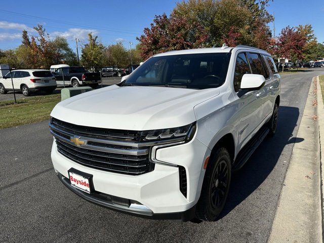 Used 2021 Chevrolet Suburban LT image 6