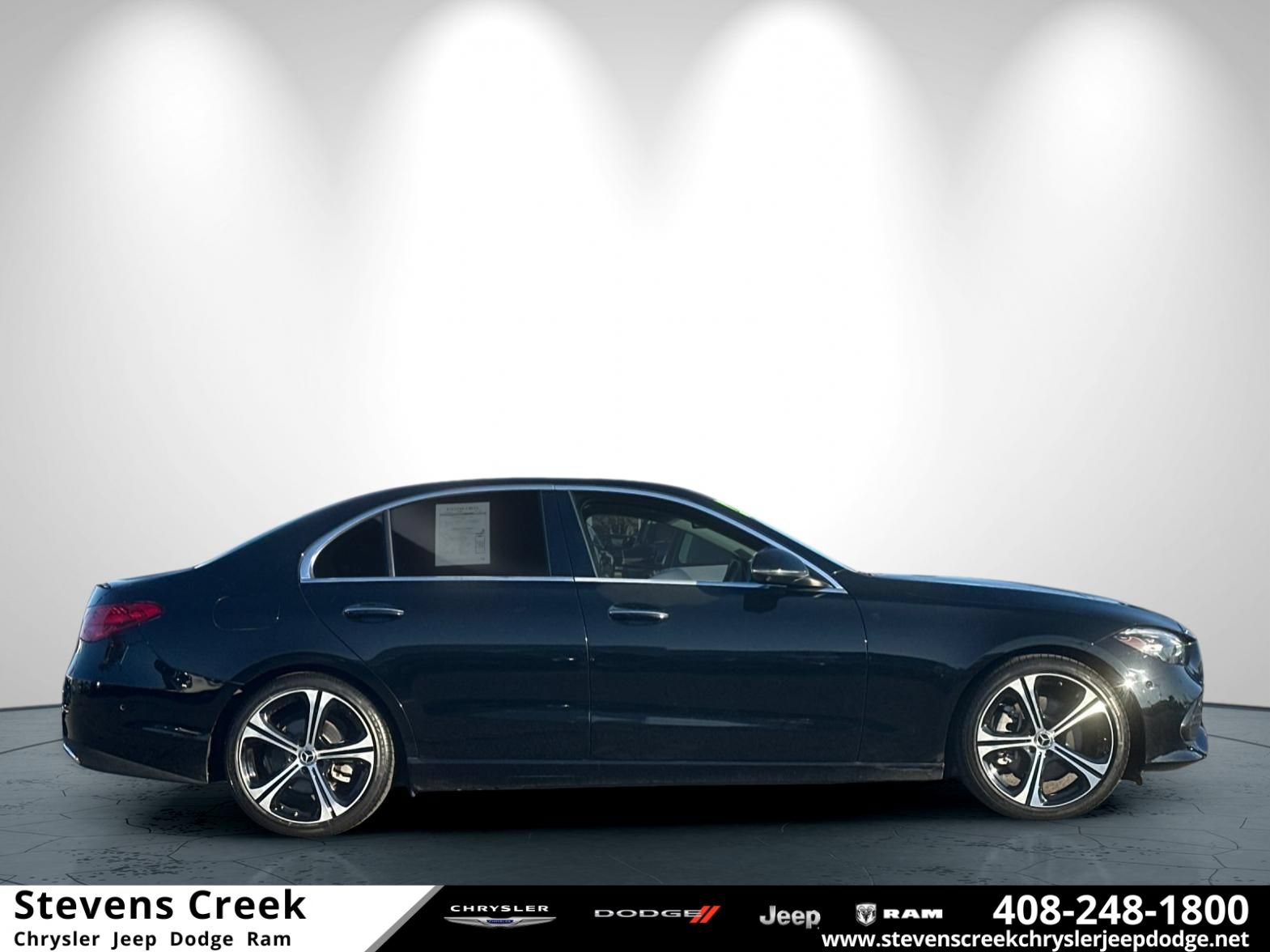 Used 2022 Mercedes-Benz C 300 Sedan image 1