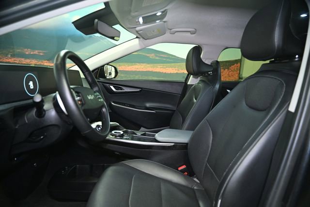 Used 2024 Kia EV6 Wind w/ Wind Technology Package image 19