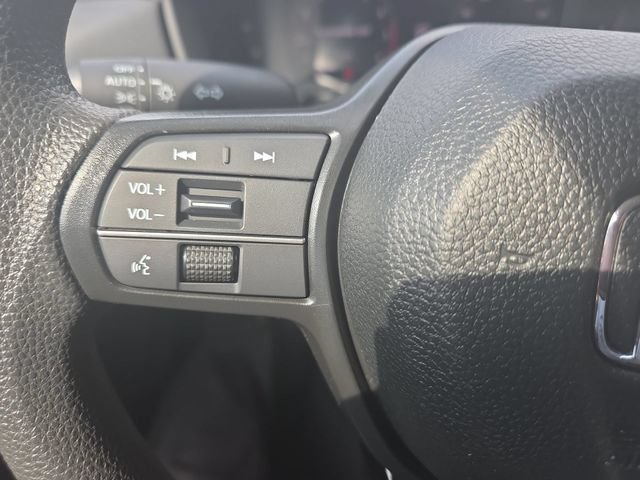 Used 2025 Honda Accord LX image 17