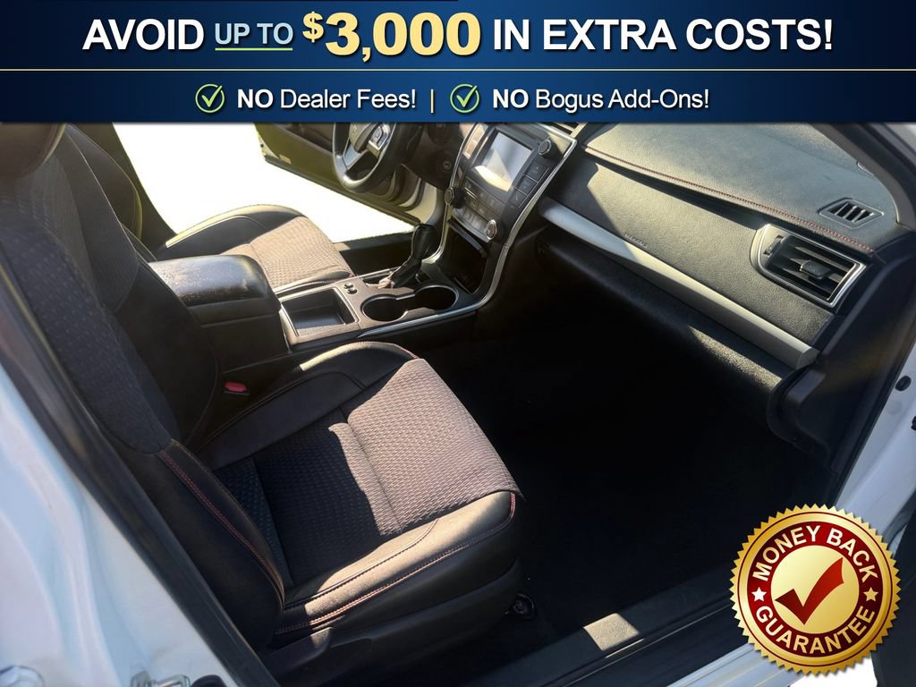 Used 2015 Toyota Camry SE FWD image 22