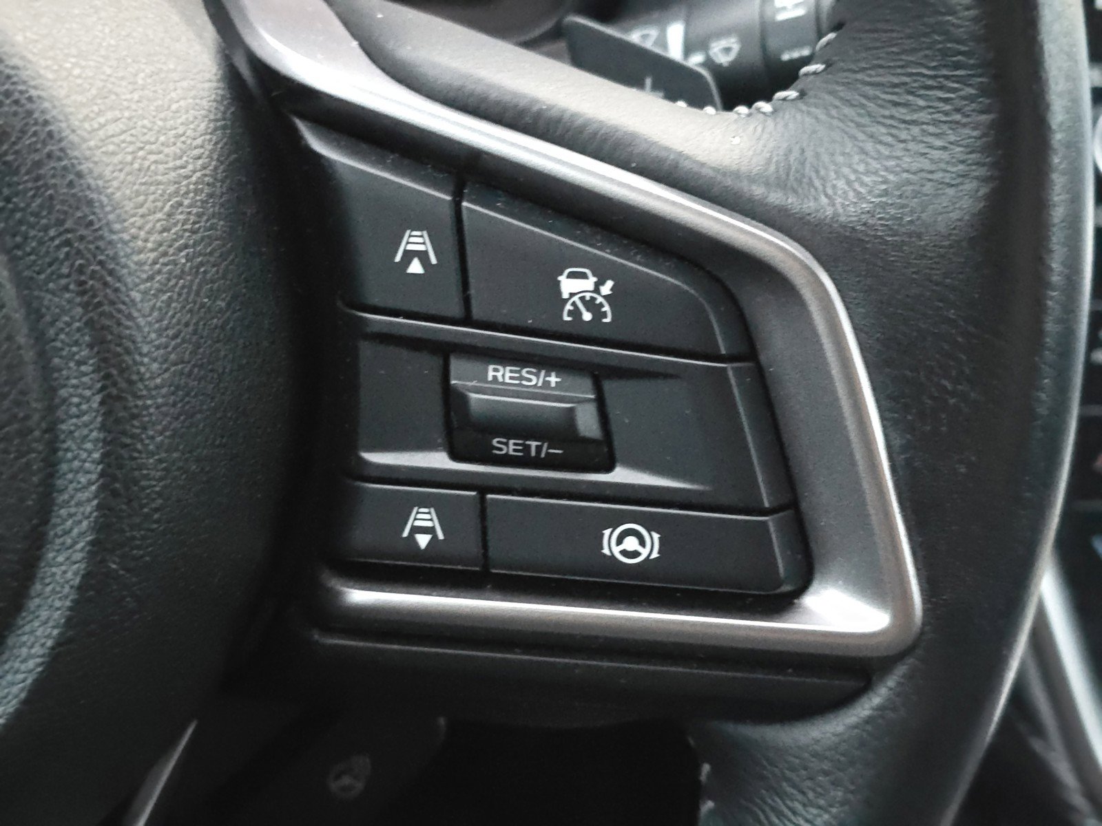 Used 2023 Subaru Outback Limited image 21