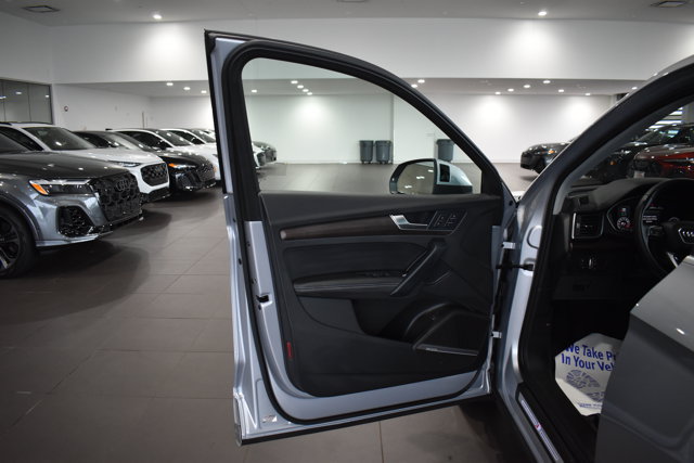 Used 2023 Audi Q5 2.0T Premium Plus AWD/4WD image 10