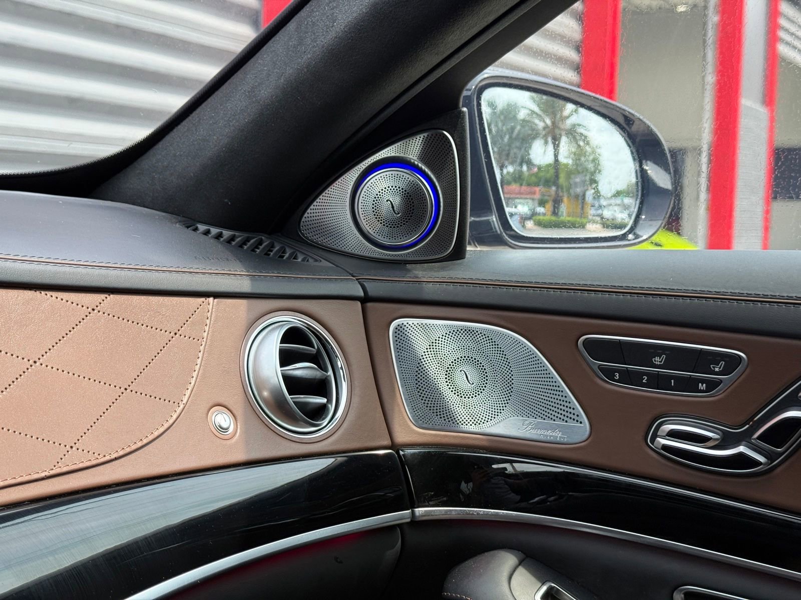 Used 2019 Mercedes-Benz S 560 Sedan image 20