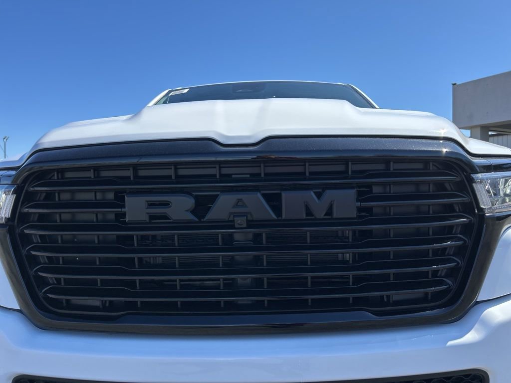 New 2026 RAM 1500 Laramie AWD/4WD image 39